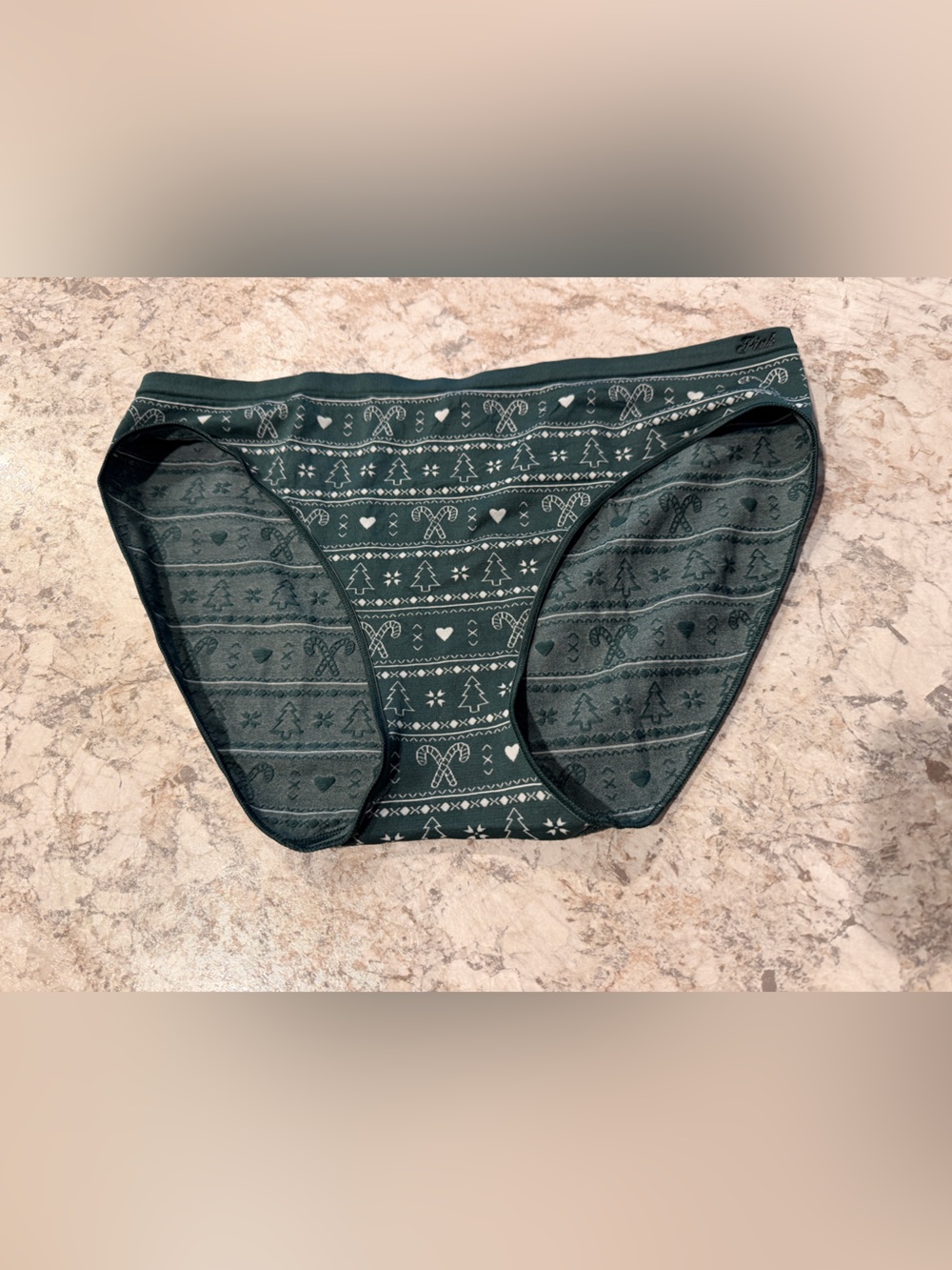 VS PINK CHRISTMAS PANTY Large Seamless Bikini  NWT